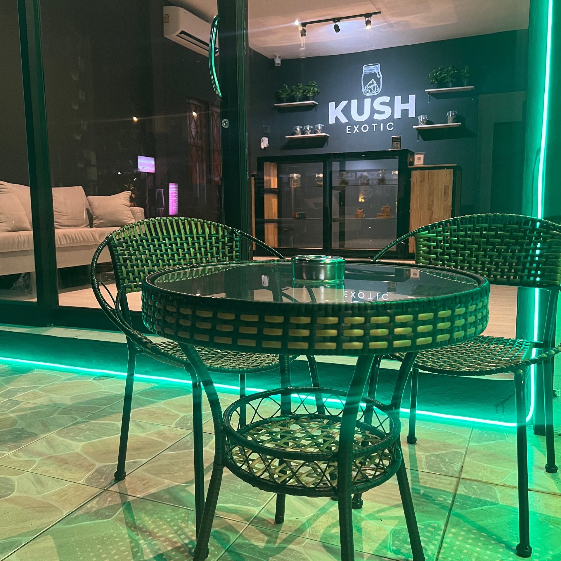 Kush Exotic - Cannabis Store & Lounge