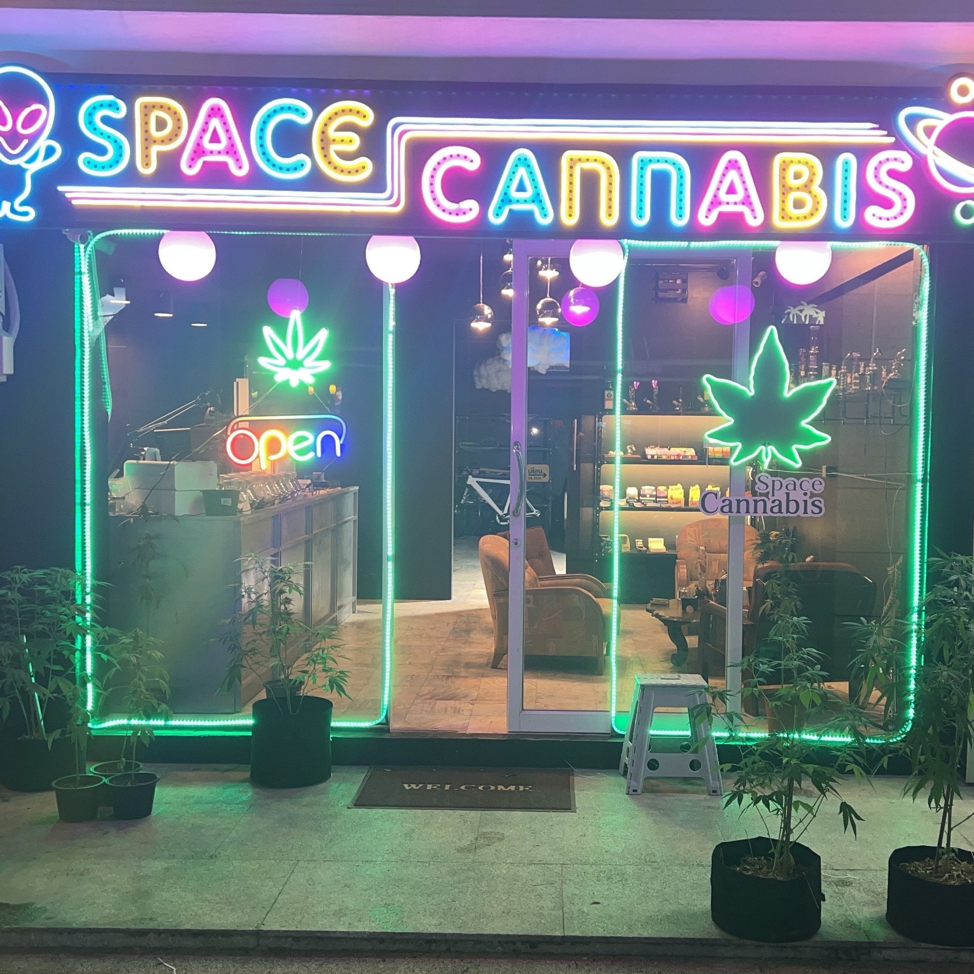 Space 420 Patong