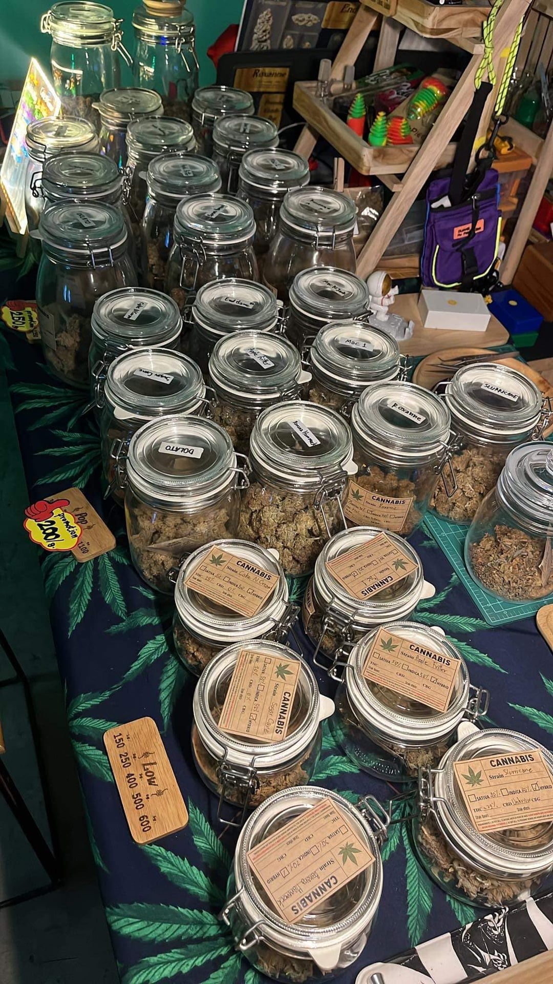 YaanNi Organic Cannabis
