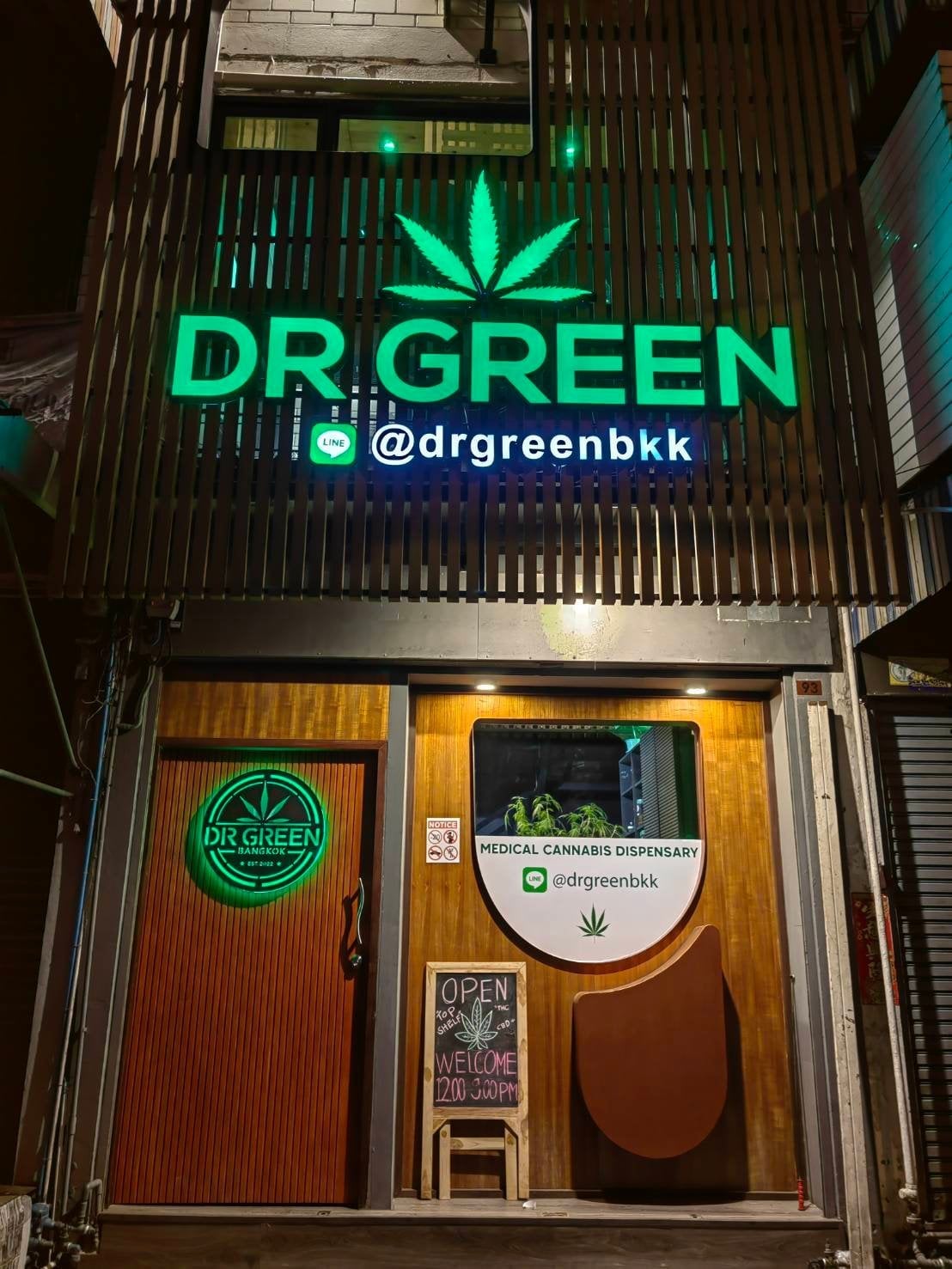Dr Green