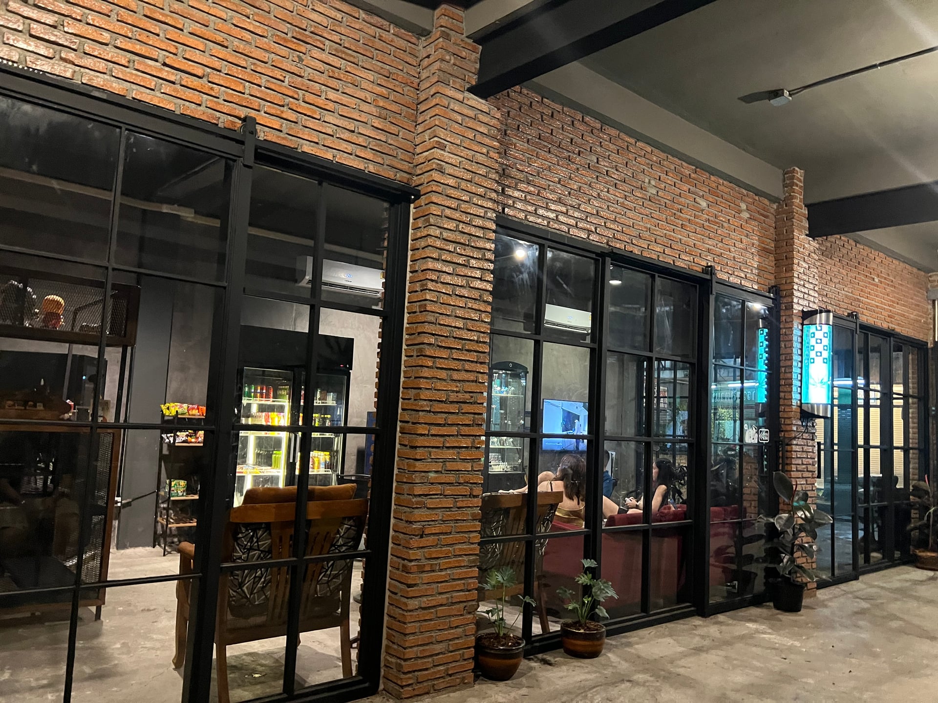 Another High Away Hostel - Bangkok