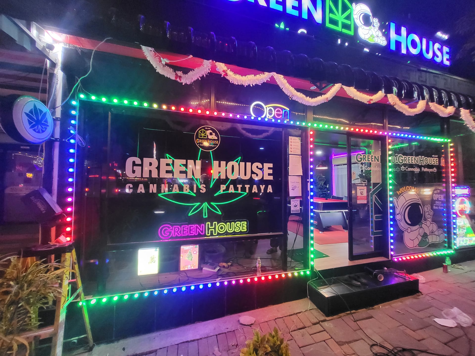 Weed House Of Belvedere