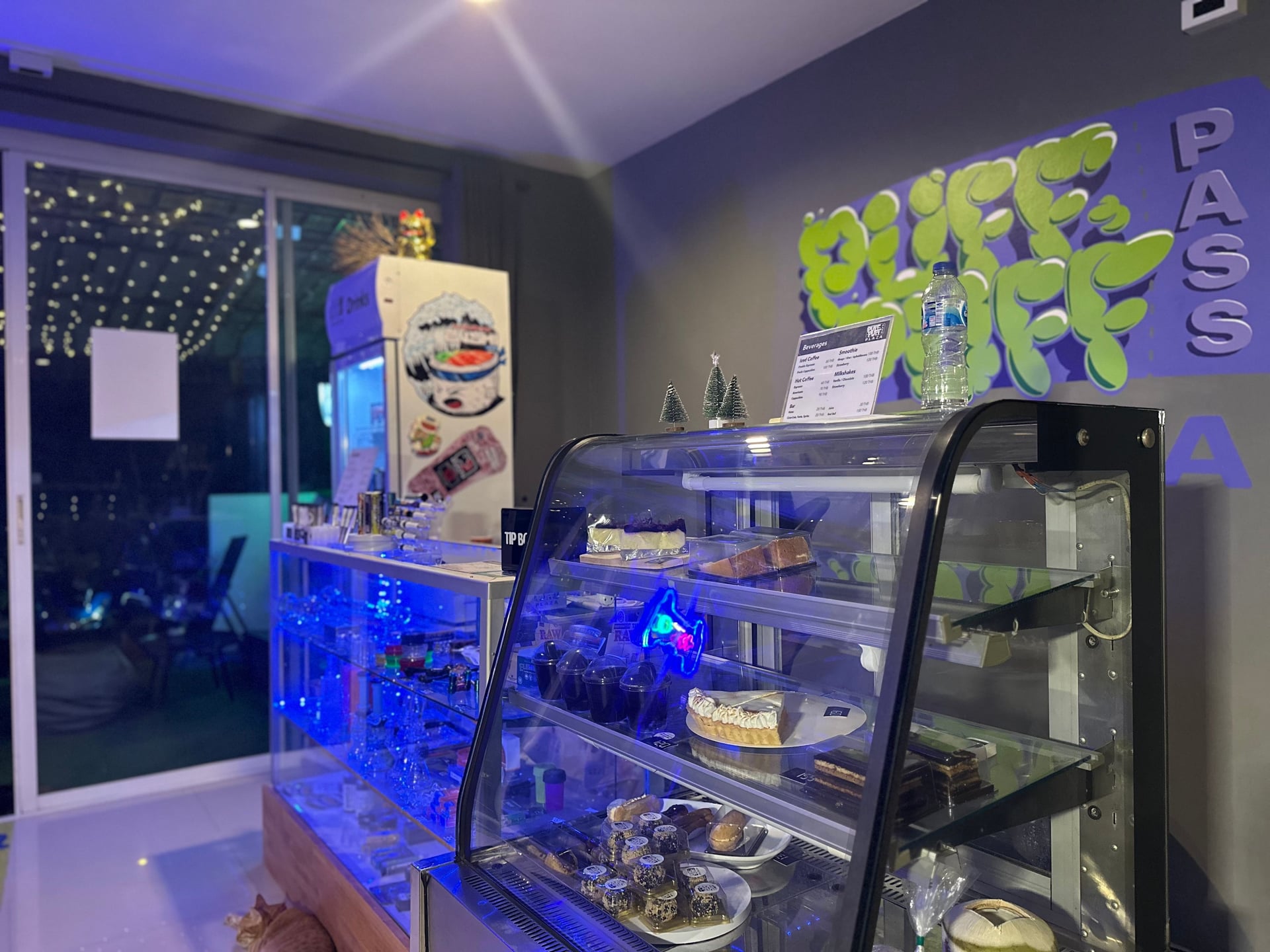 Puff Puff Pass Plaza
