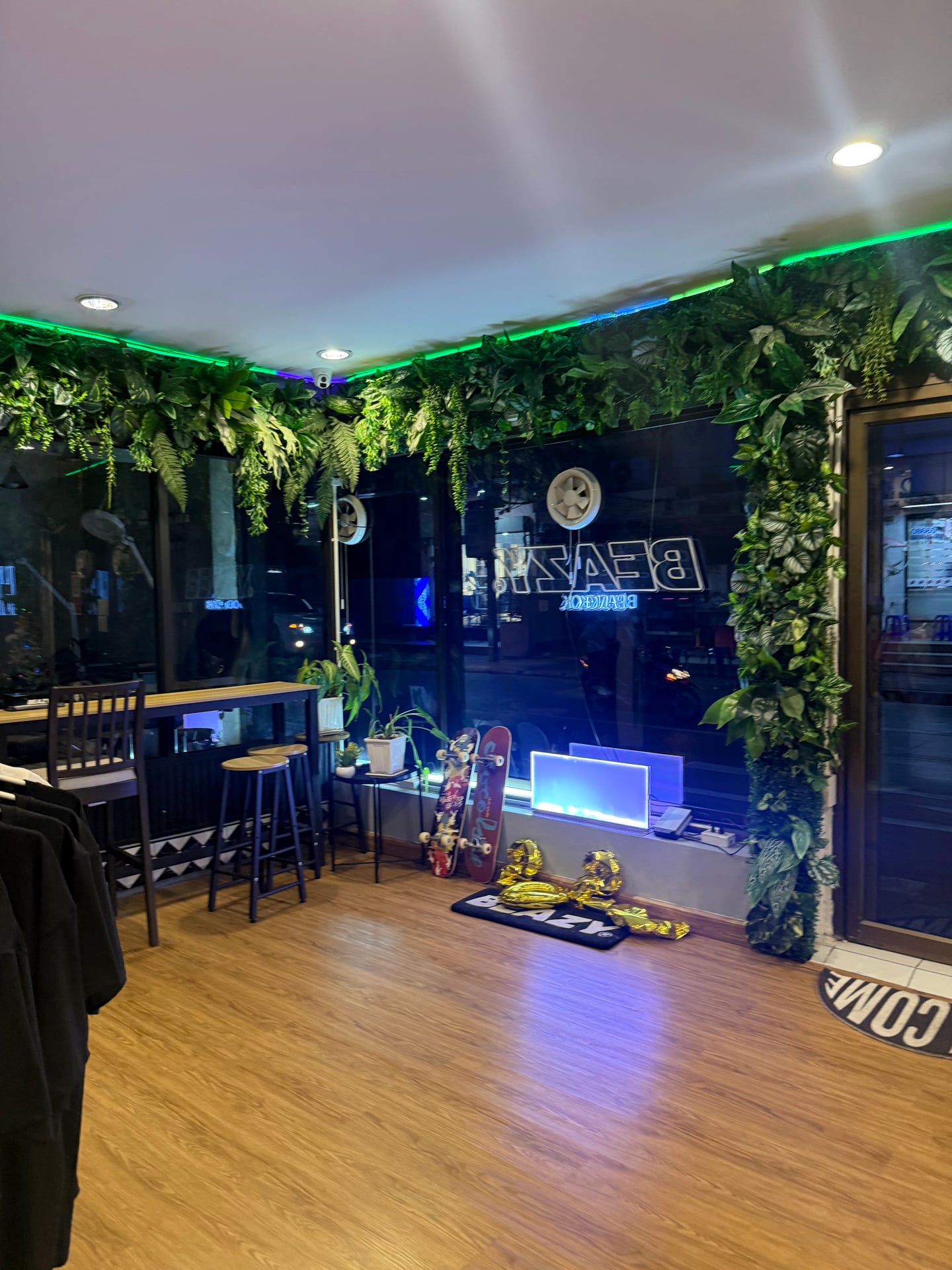 BEAZY Bangkok - Cannabis Dispensary