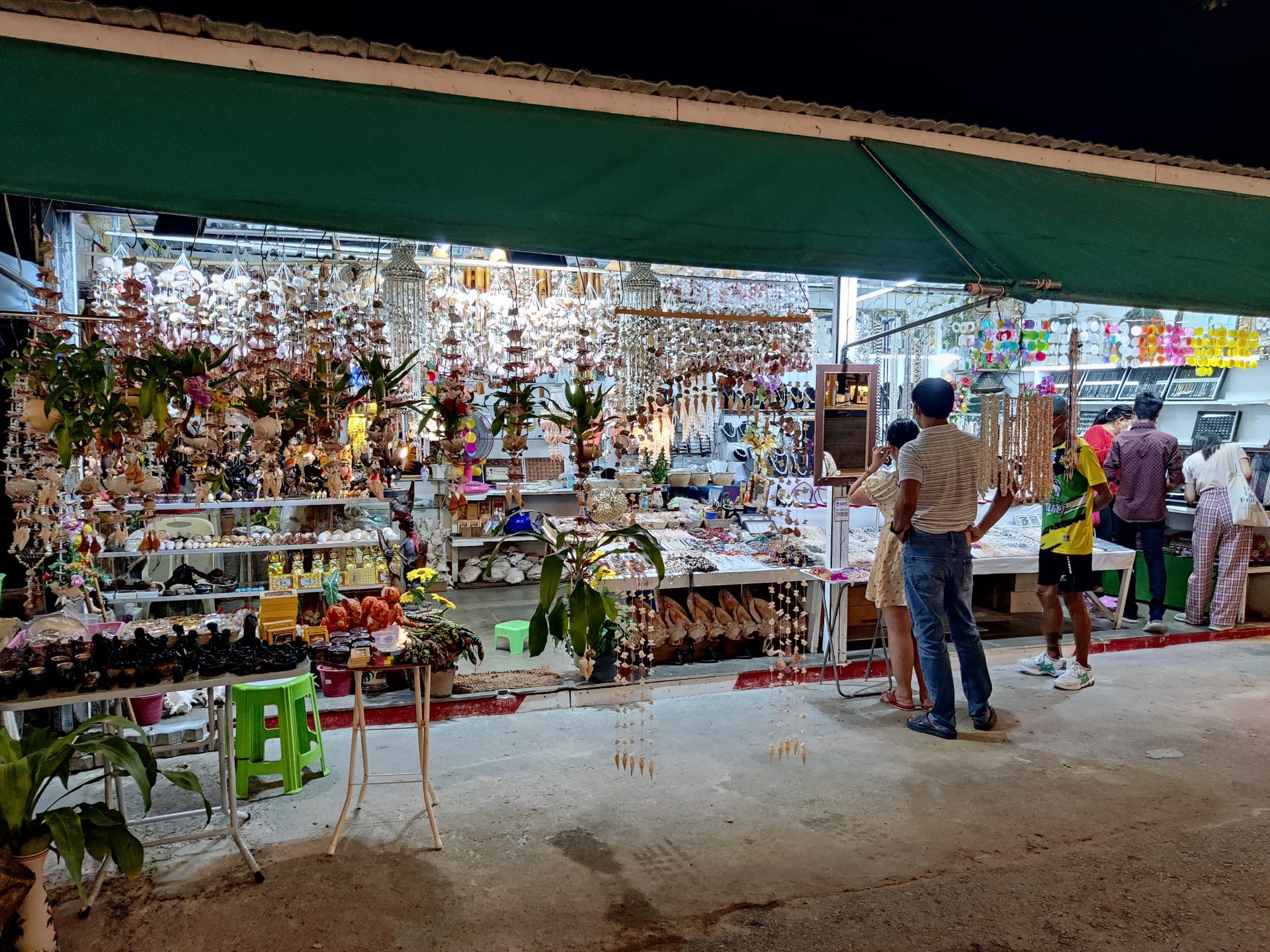 Phuket High - Rawai Seafood Market