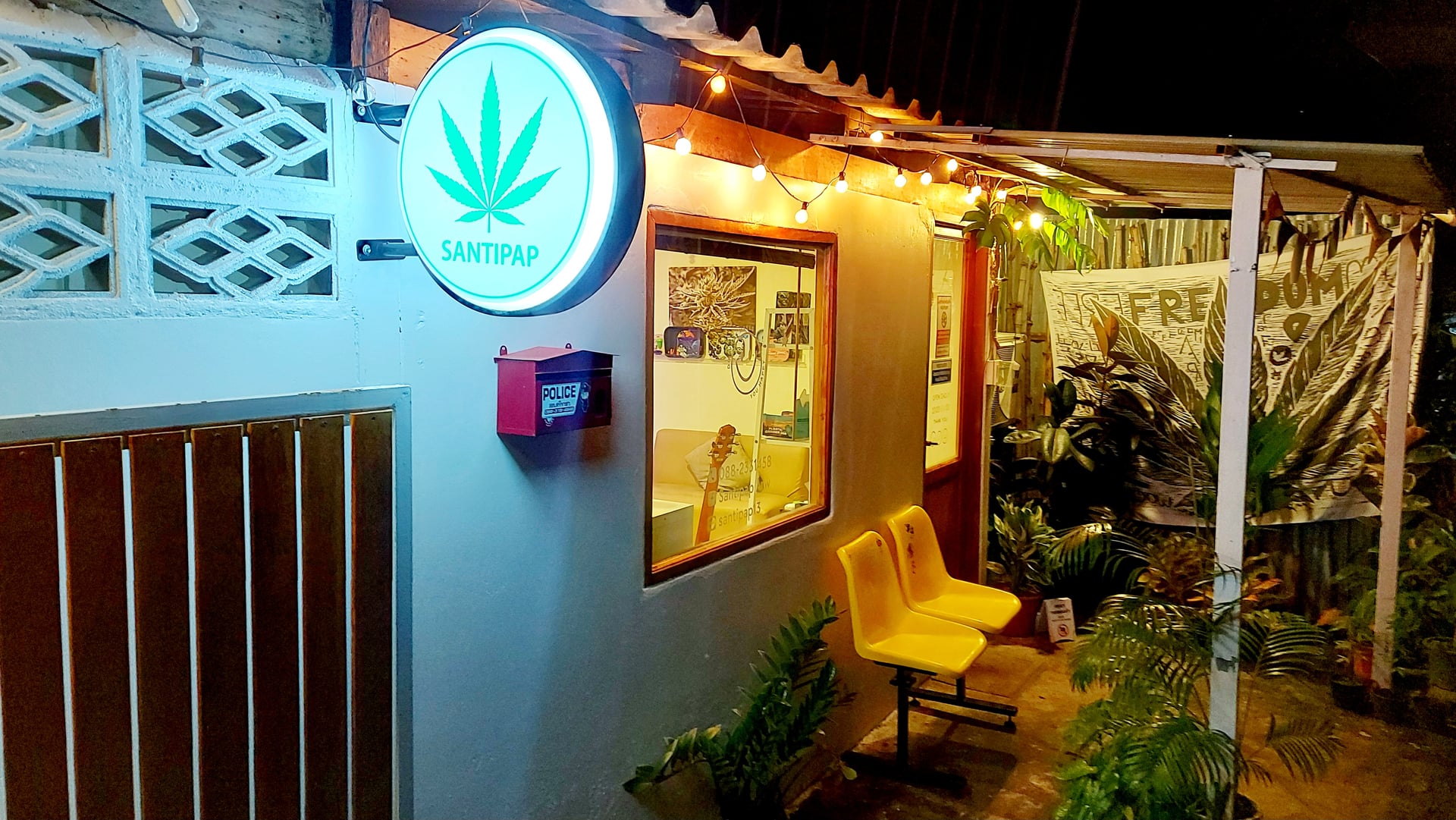 White Labs Cannabis Sriracha Chonburi Indoor Farm Direct