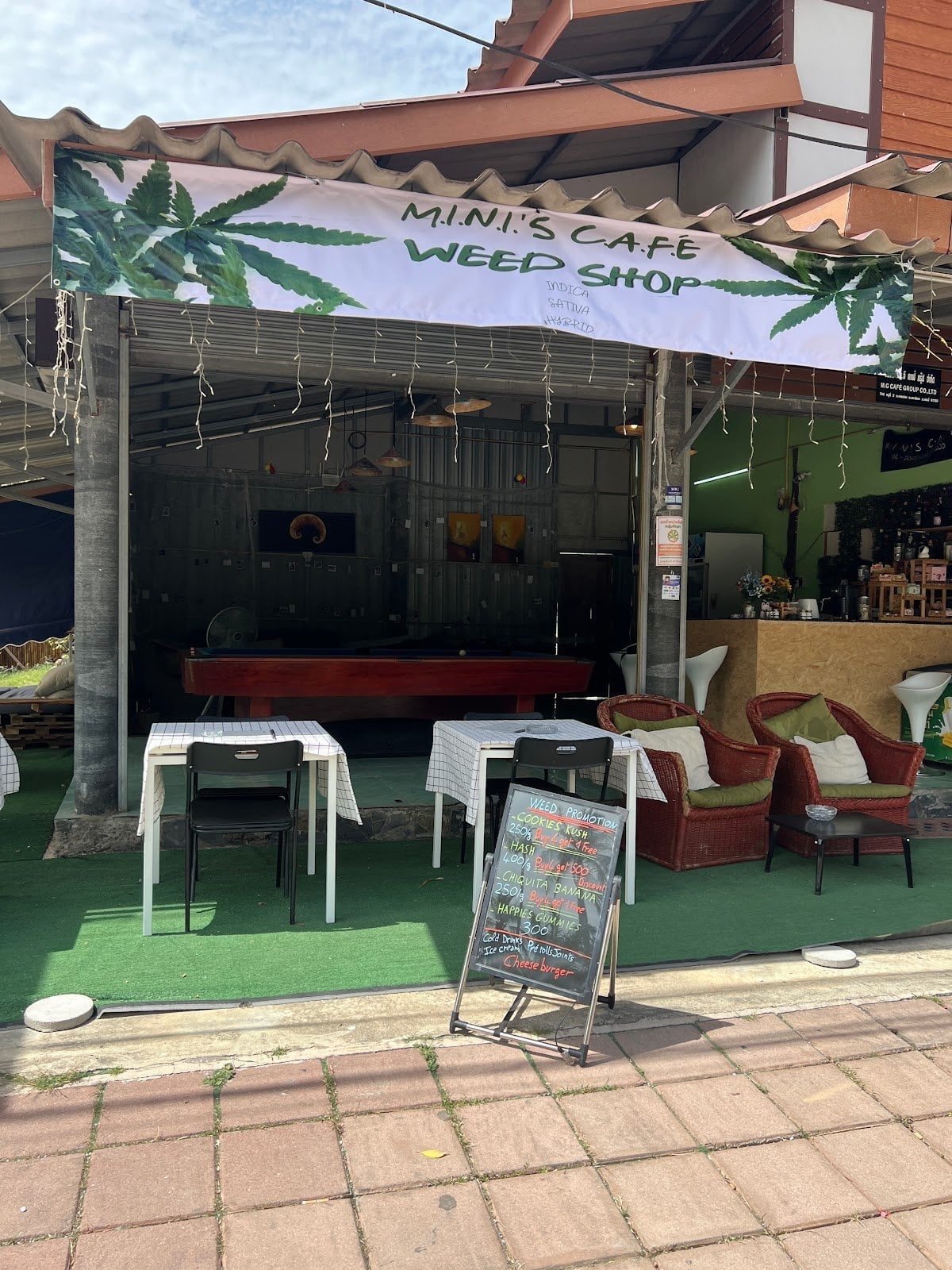Mini's Cannabis Dispensary