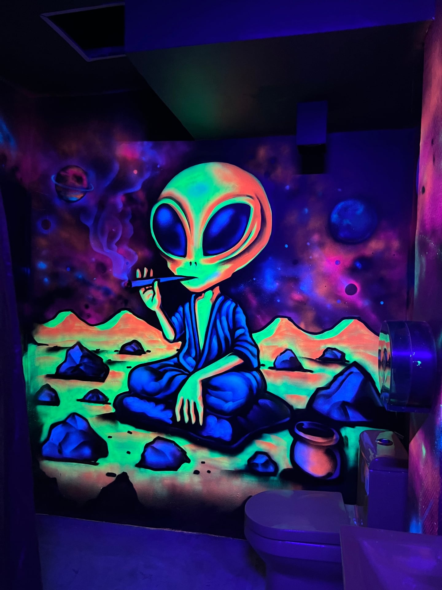 The Funny Box 2 Cannabis Cafe' Jomtien Beach