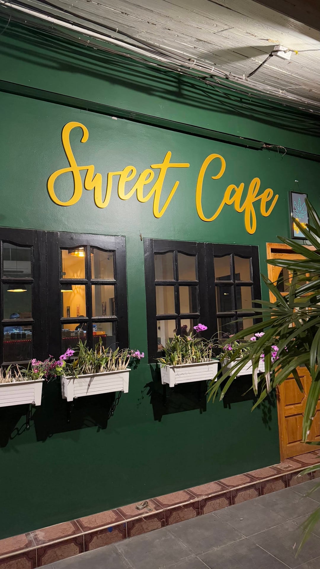 Sweet Cafe
