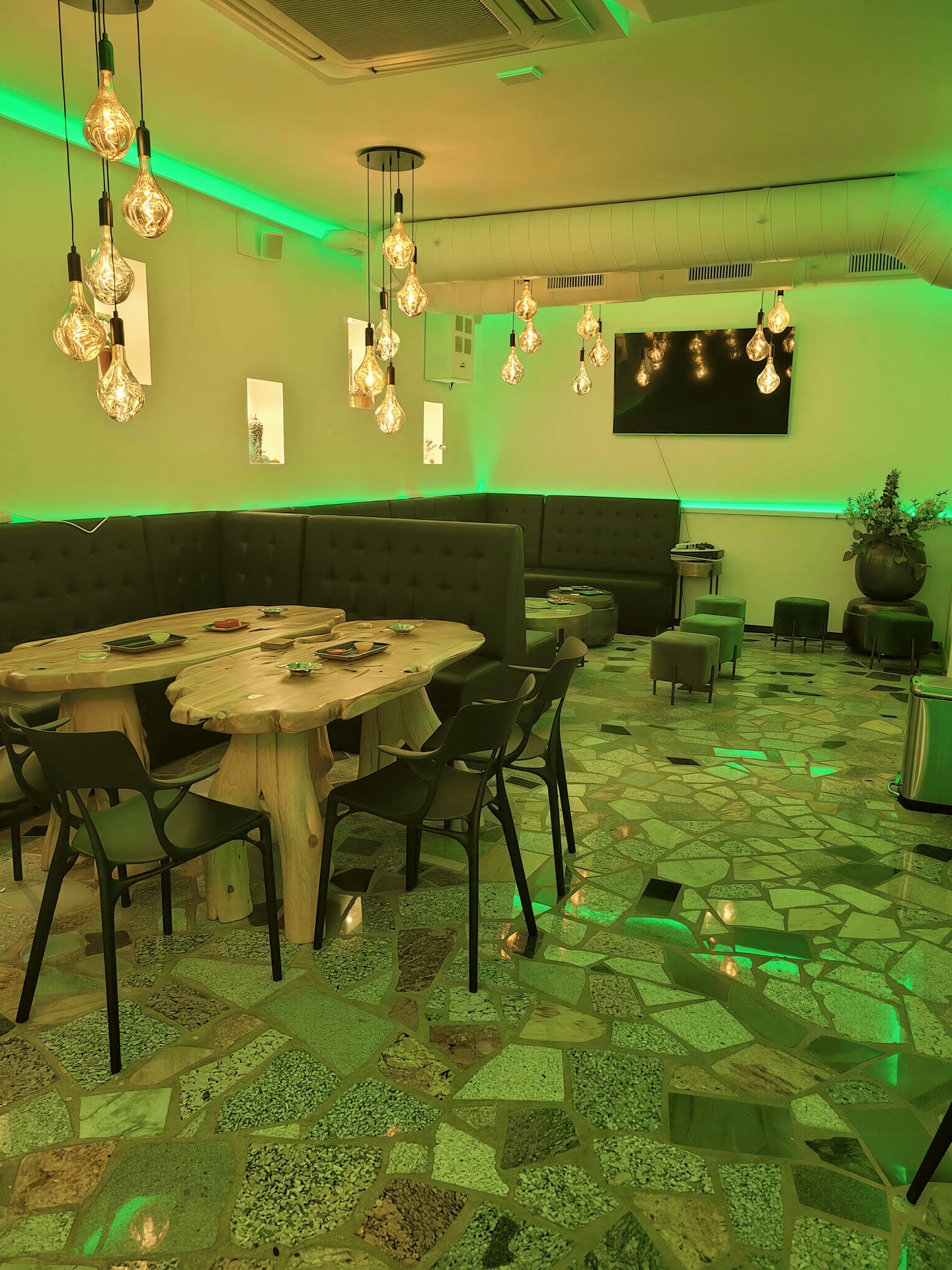 YinYang Ibiza Weed Club