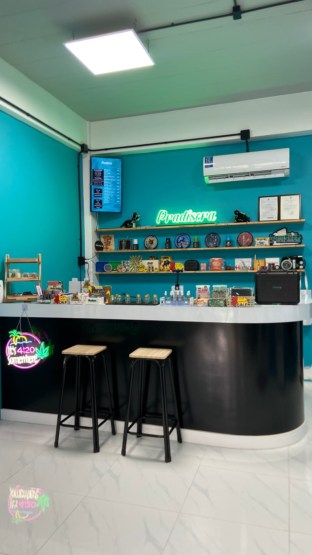Pradisera Dispensary - Chalong