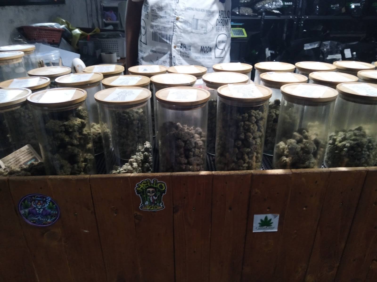 Hello420 Cannabis