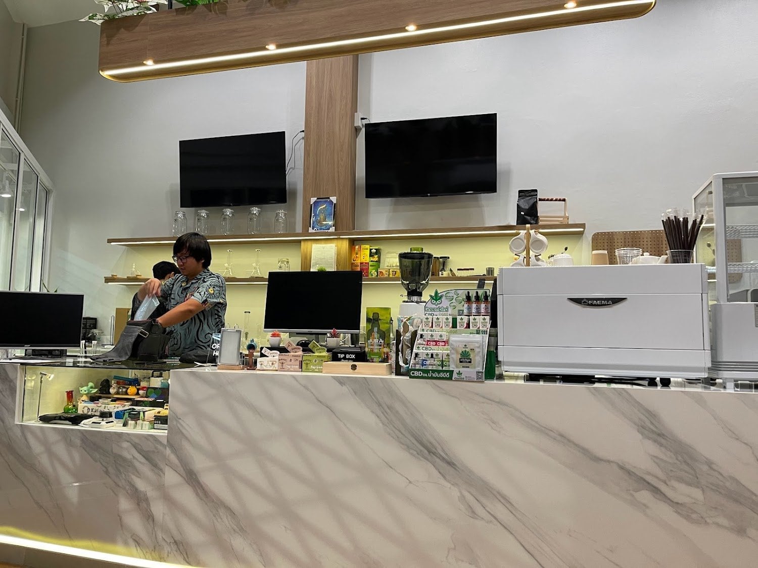 Revana Café