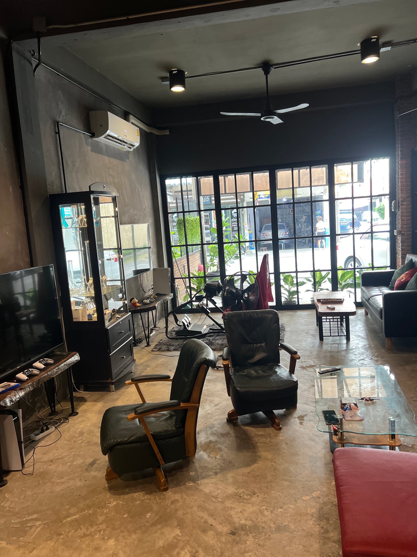 Another High Away Hostel - Bangkok