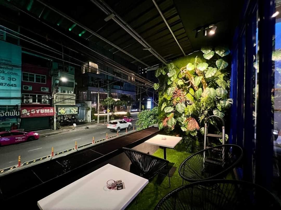 Bong Party X Bangkok Exotics