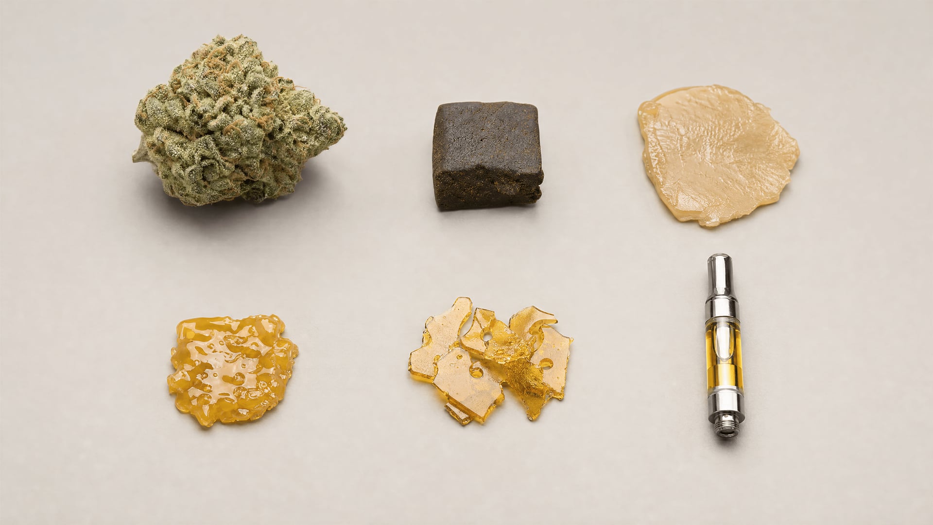 Fiore di cannabis vs Concentrato: Confronto completo