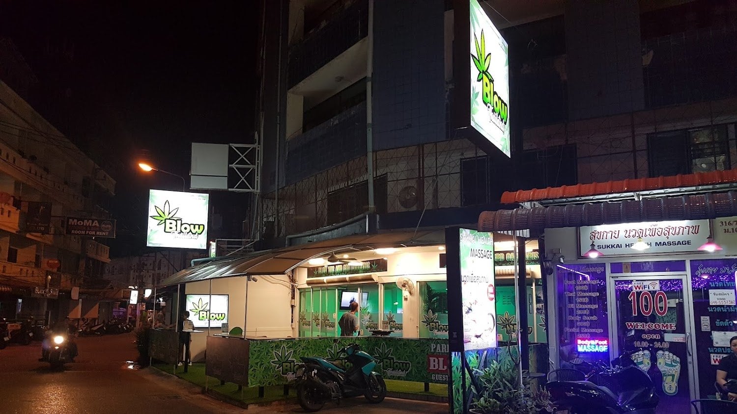 Blow Cannabis Coffee Shop Lounge