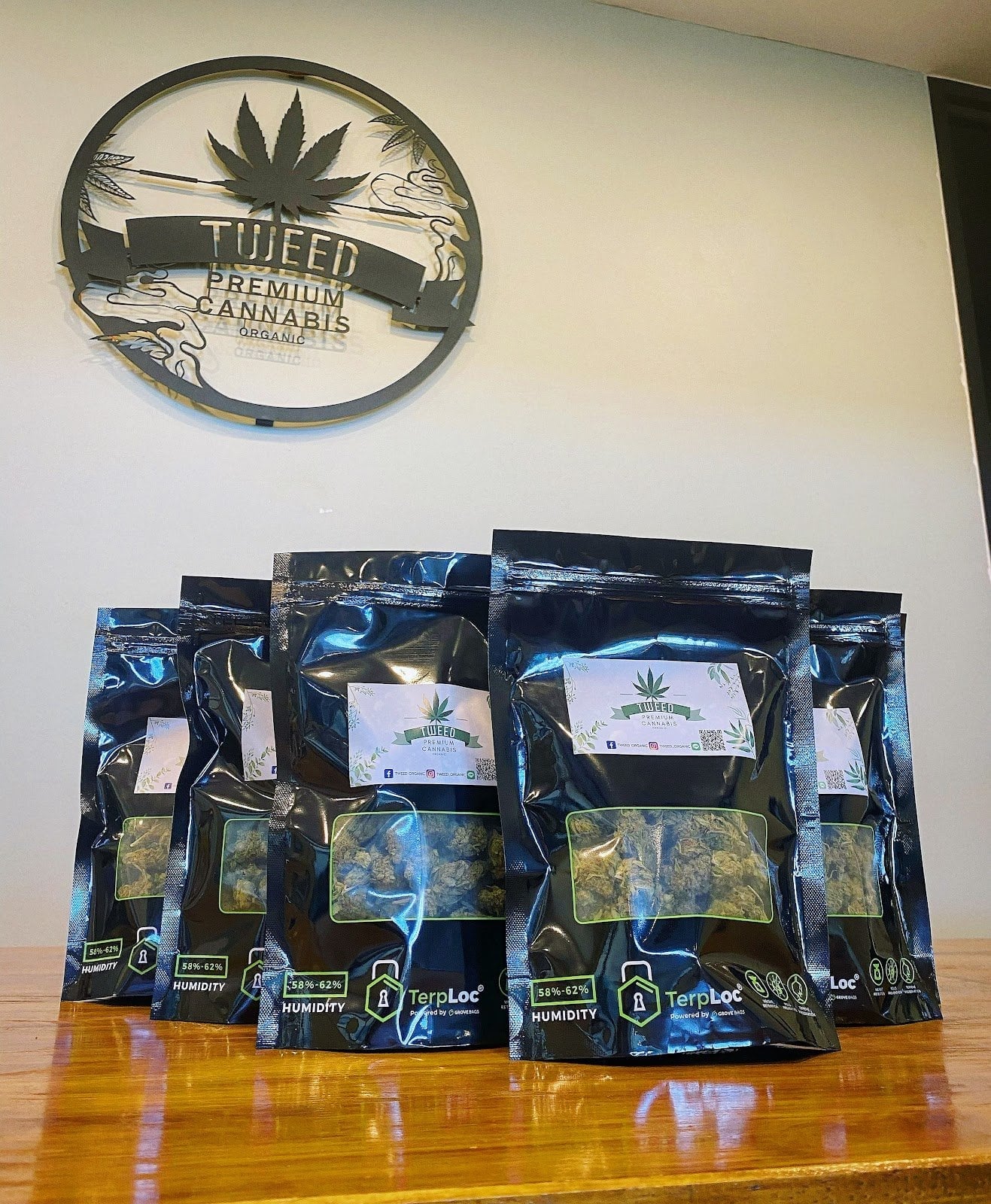Tweed Organic