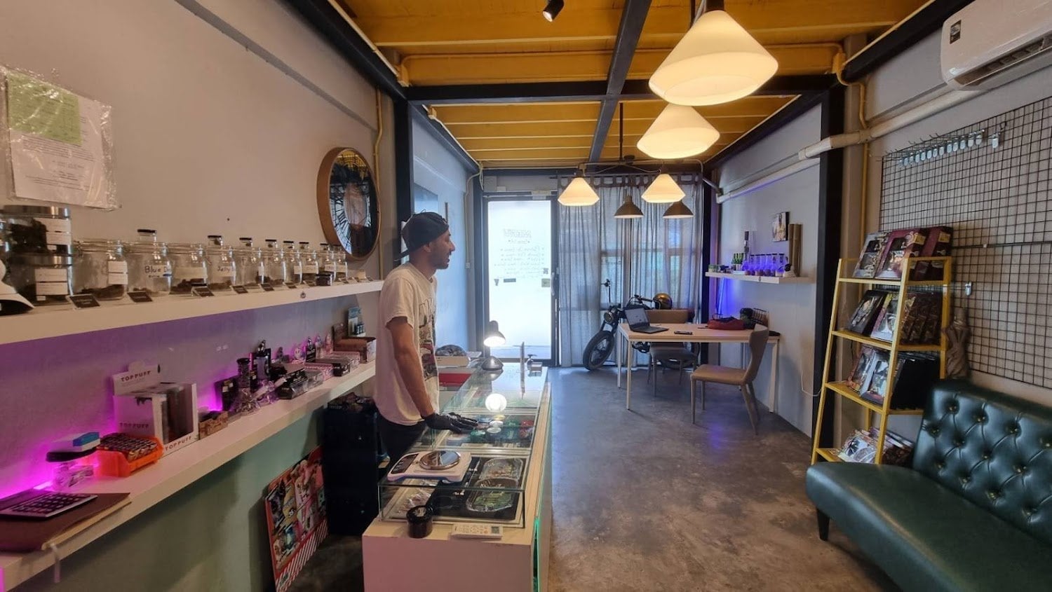 Impala64 Sukhumvit 64 - Delivery Walk-in