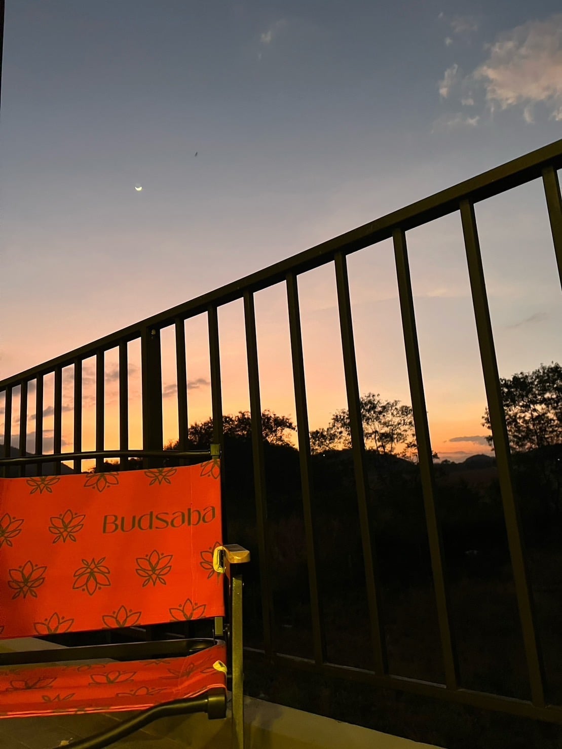 Budsaba Wake N Baked