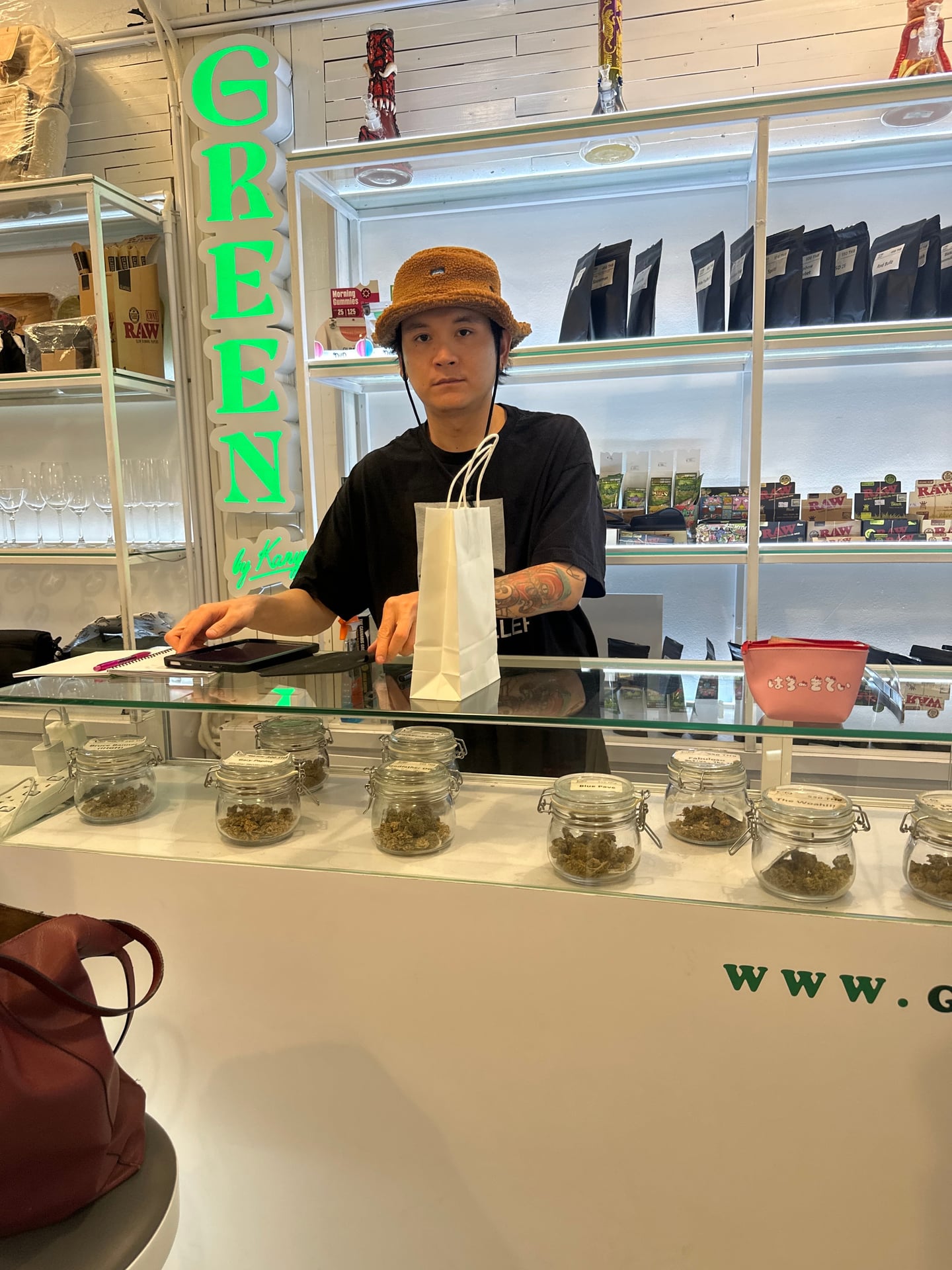 GoGreen By Kanya - Weed Shop Dispensary & Cannabis Nimman Soi