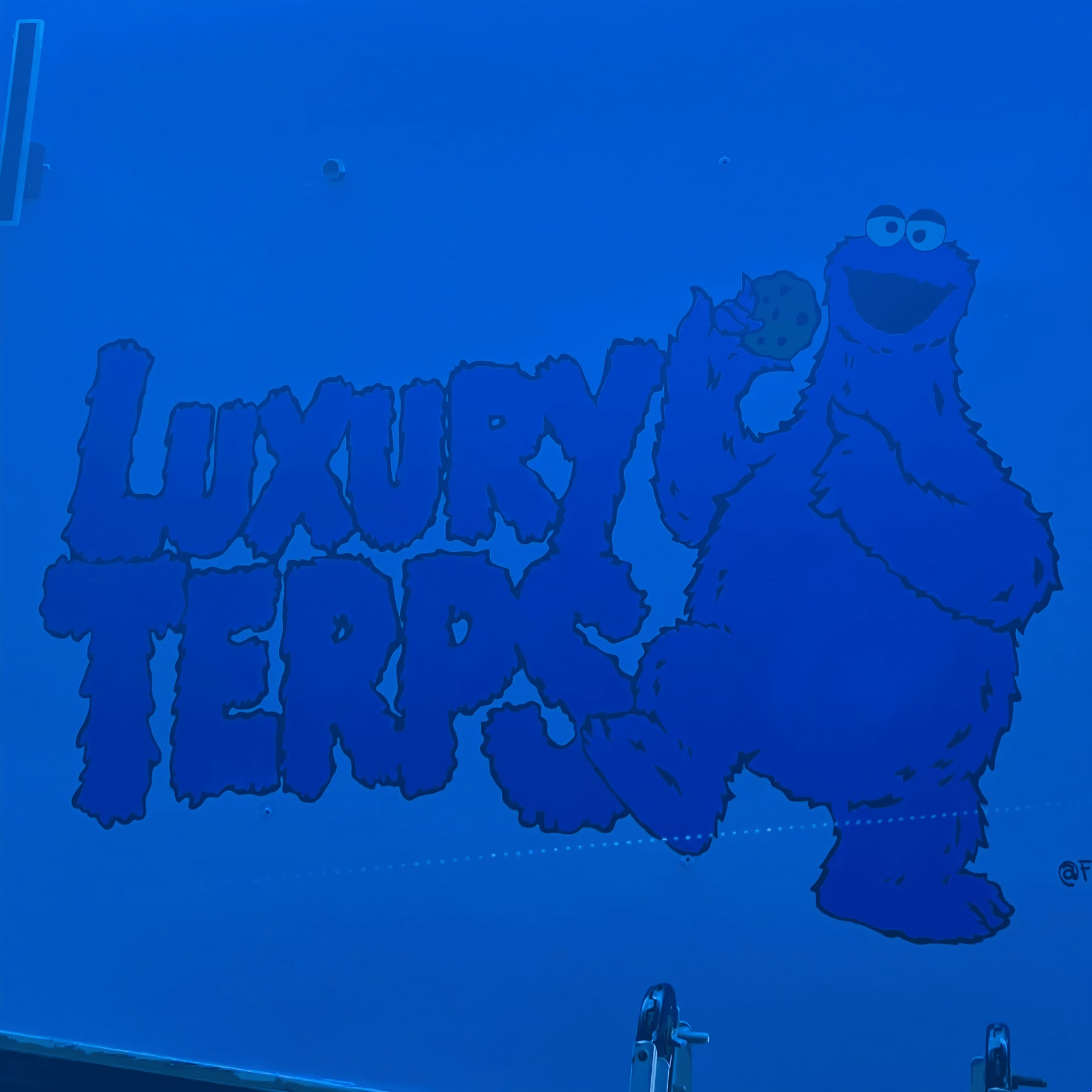 Luxury Terps logo