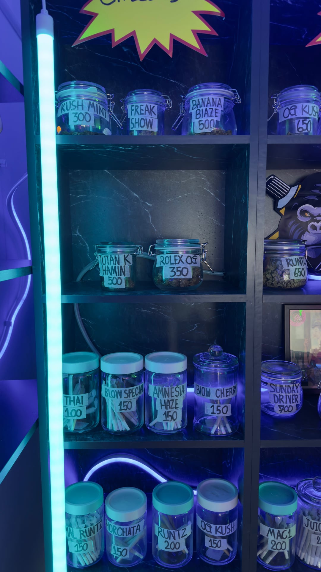 Blow Green Leaf: Premium Cannabis Coffeeshop Patong Phuket THAILANDE