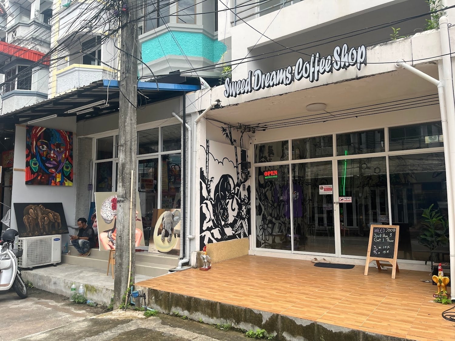 Sweed Dreams Thai Coffeeshop Karon Beach