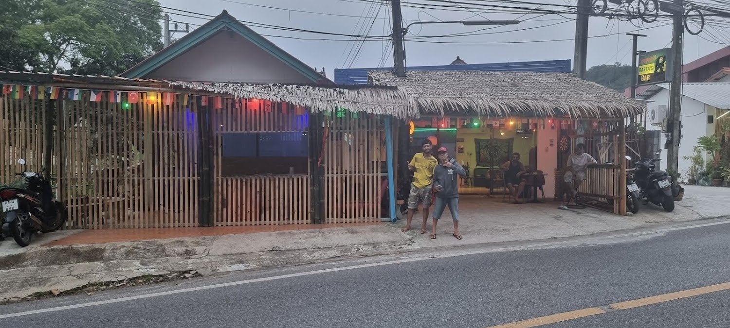 Crypto Rasta's Bar
