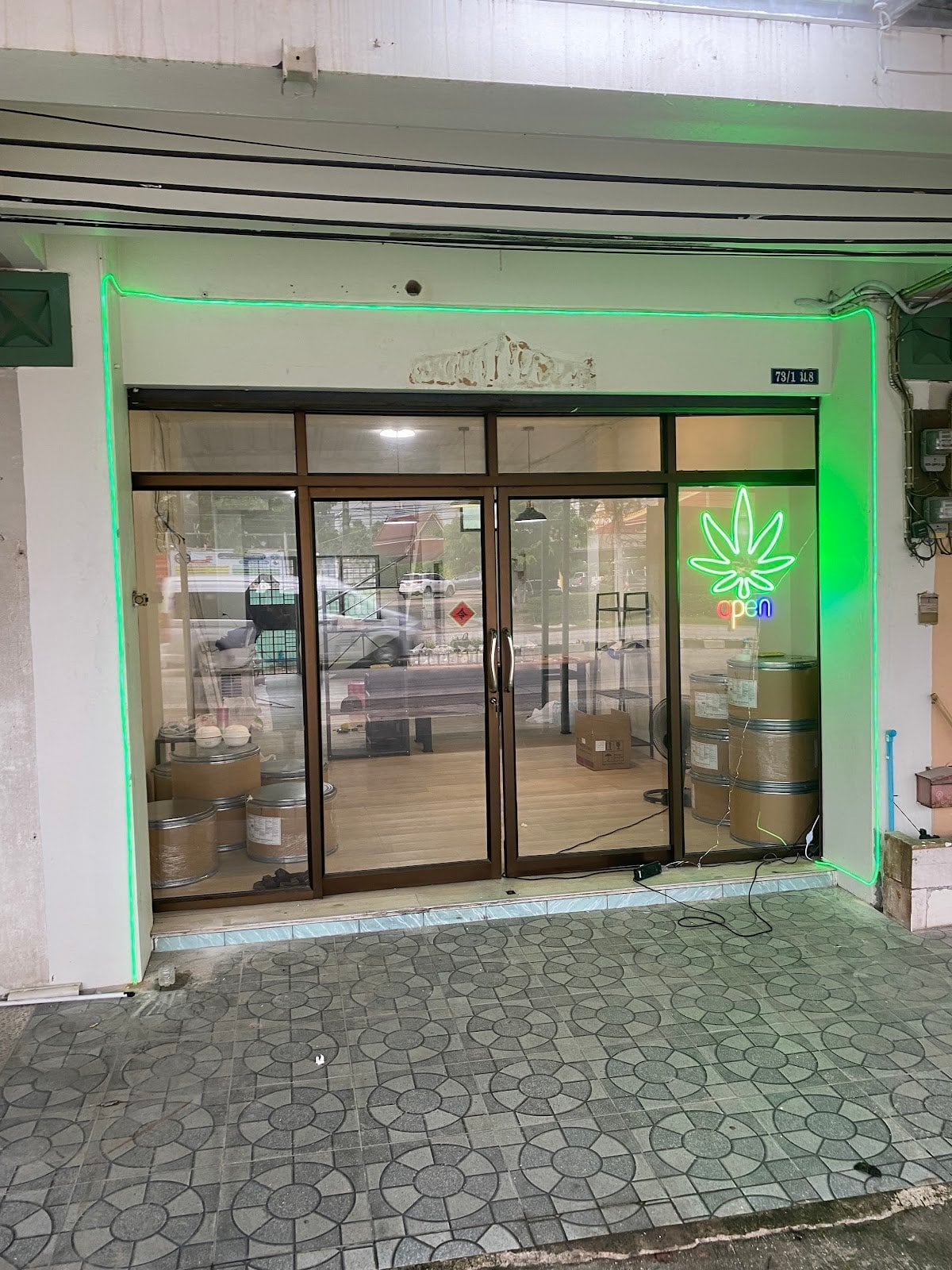 Cannabis Bar