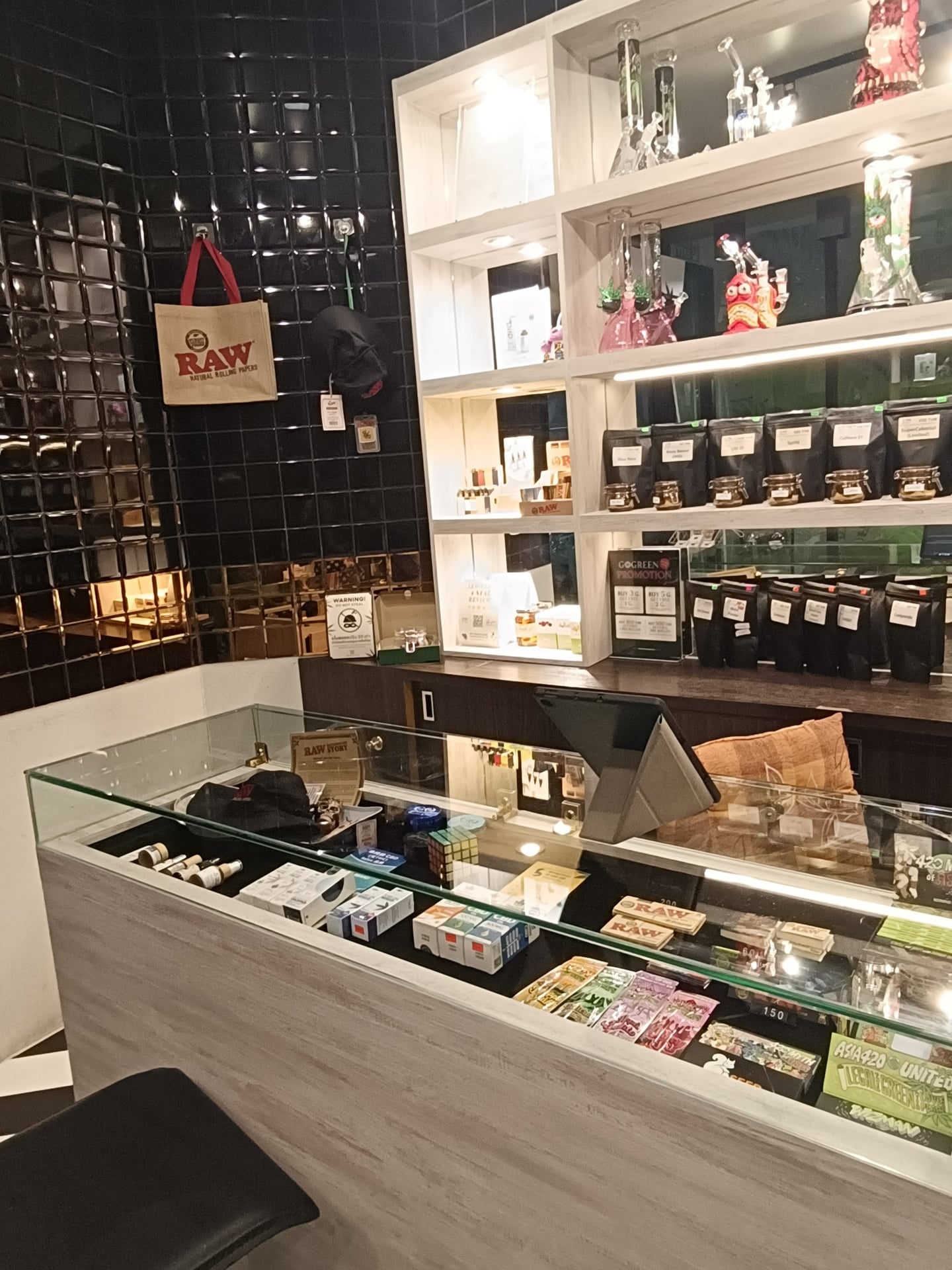 GoGreen By Kanya - The Best Weed Shop Cannabis & Dispensary Nimman