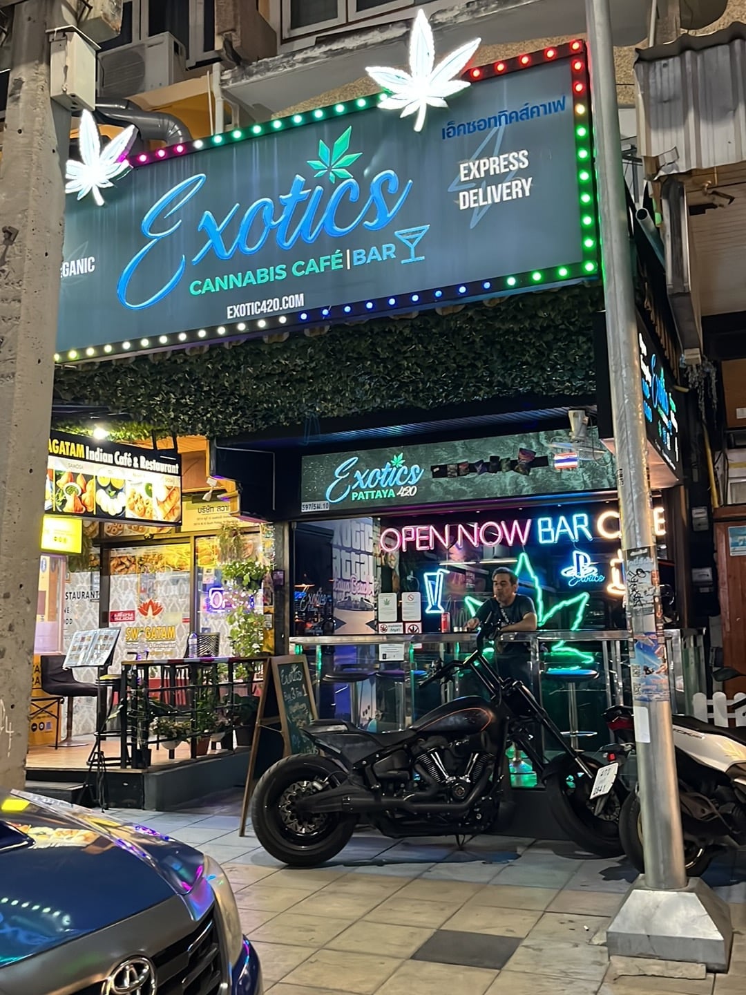 Tree Time Cafe And