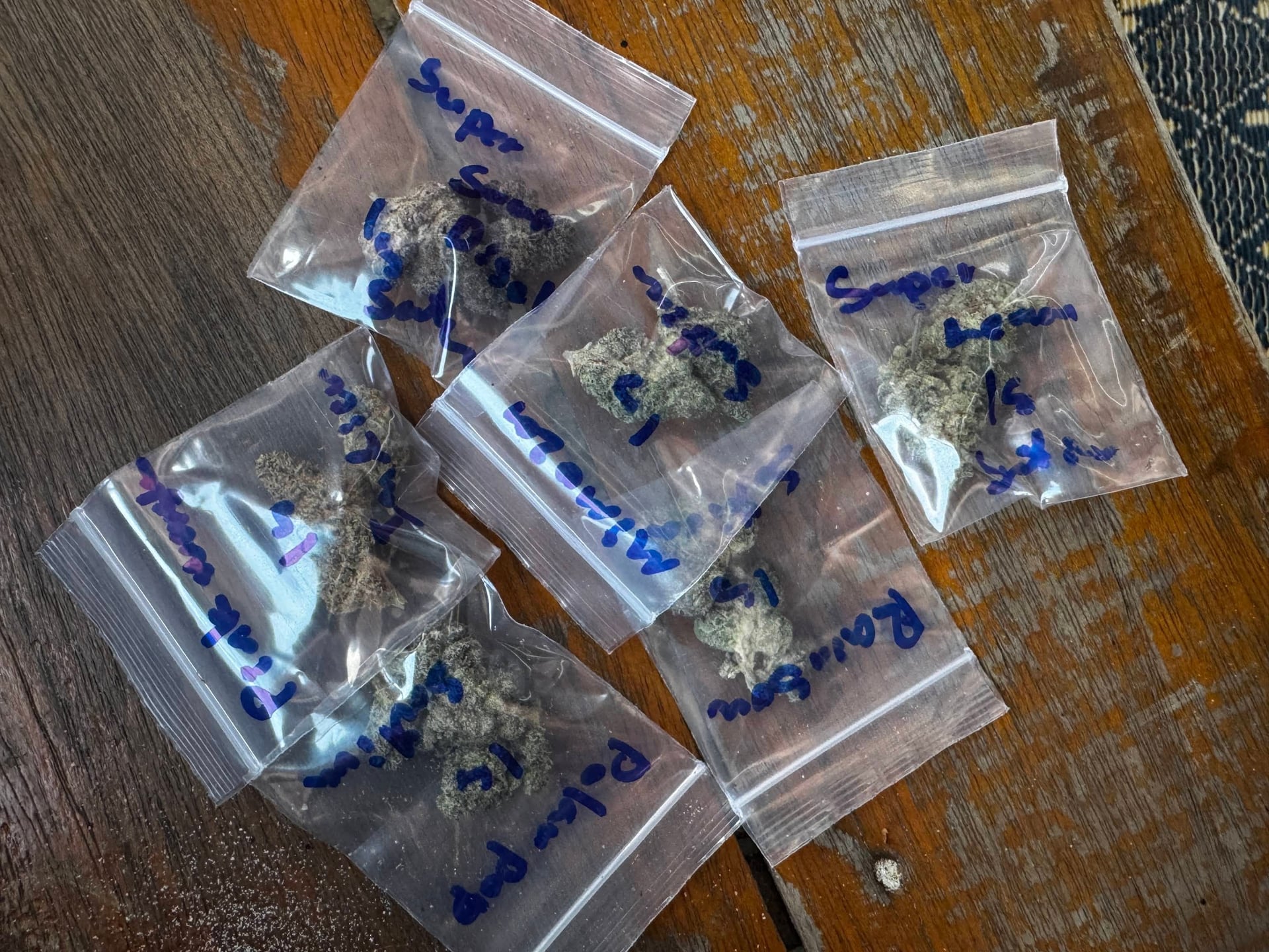 Mr.Aex 420 Weed & Snus