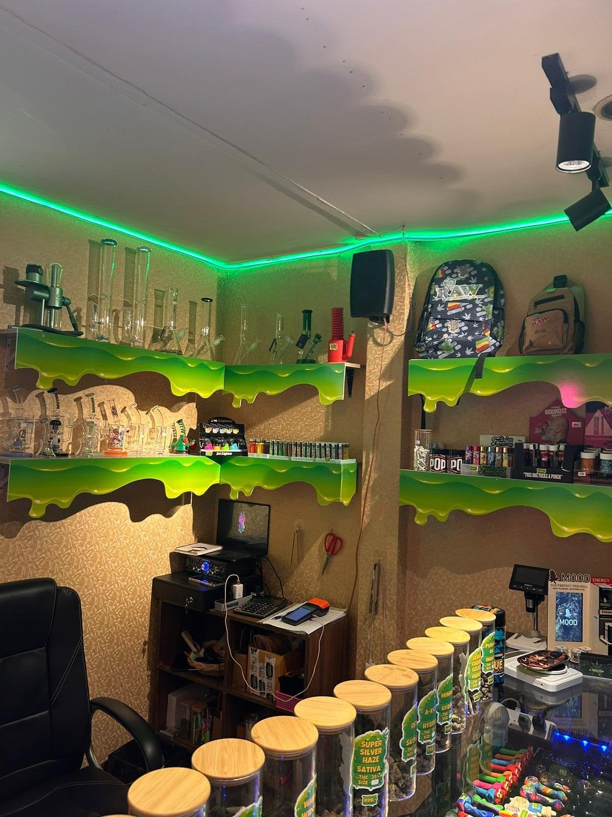 Aweed Phuket Branch