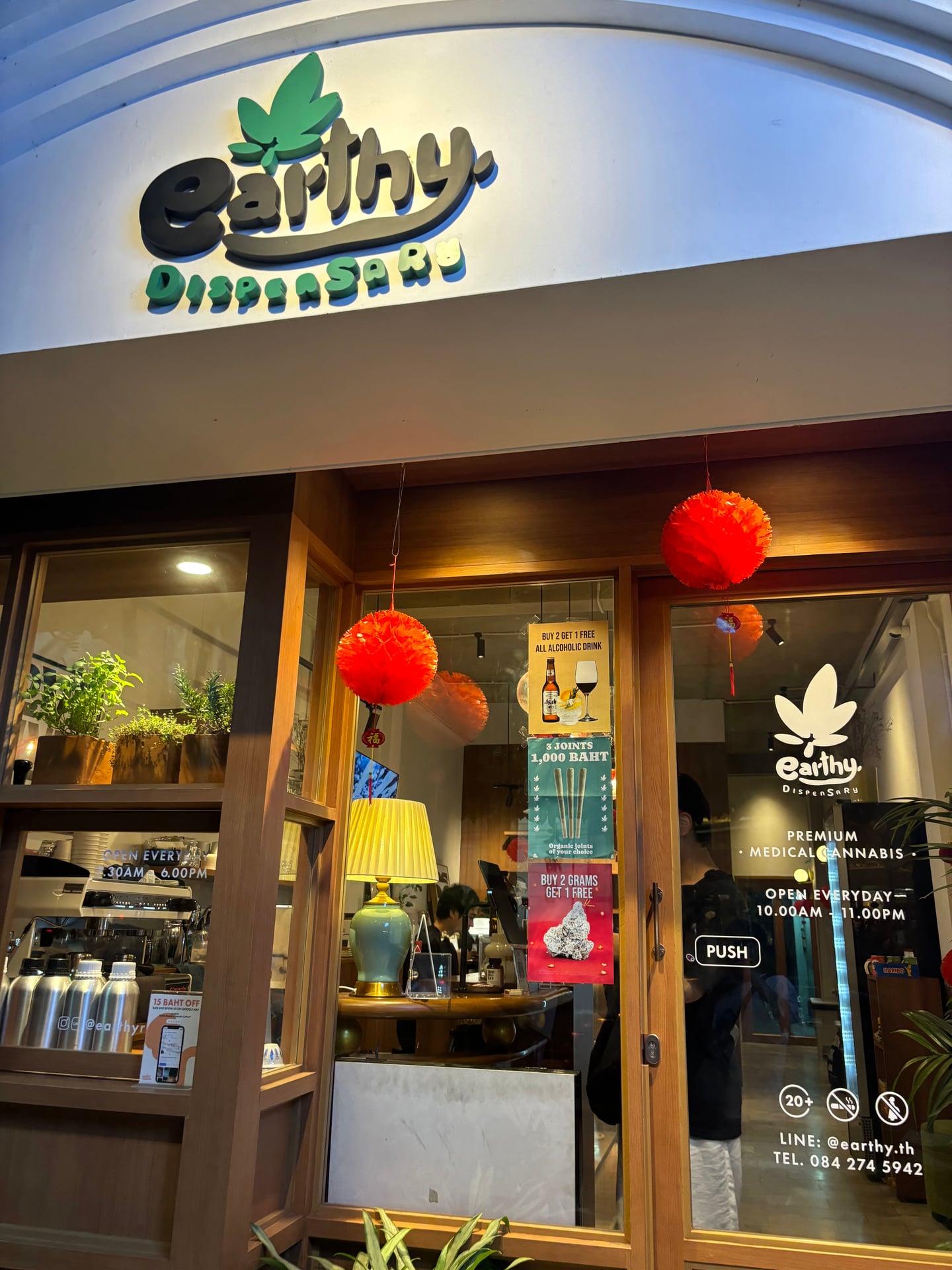 Earthy Dispensary - Pratunam