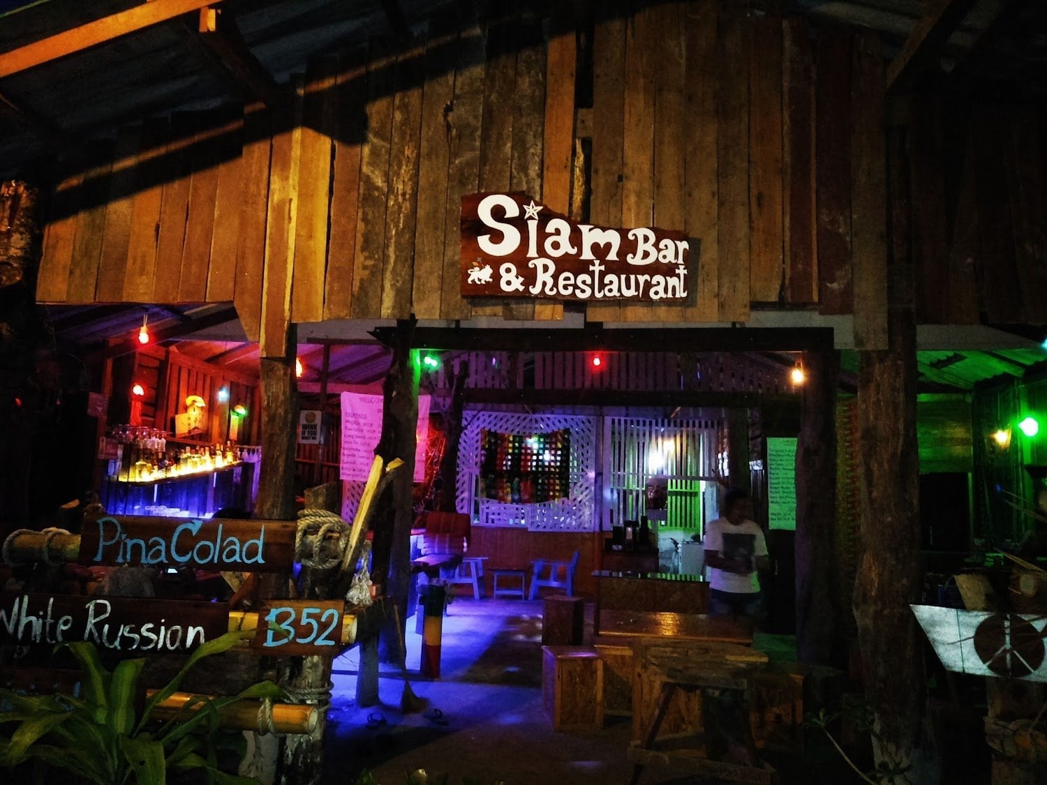 Siam Bar