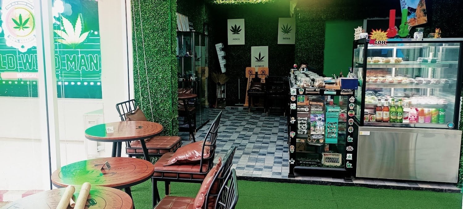 The Old Weed Man Ephesus Cafe Pattaya