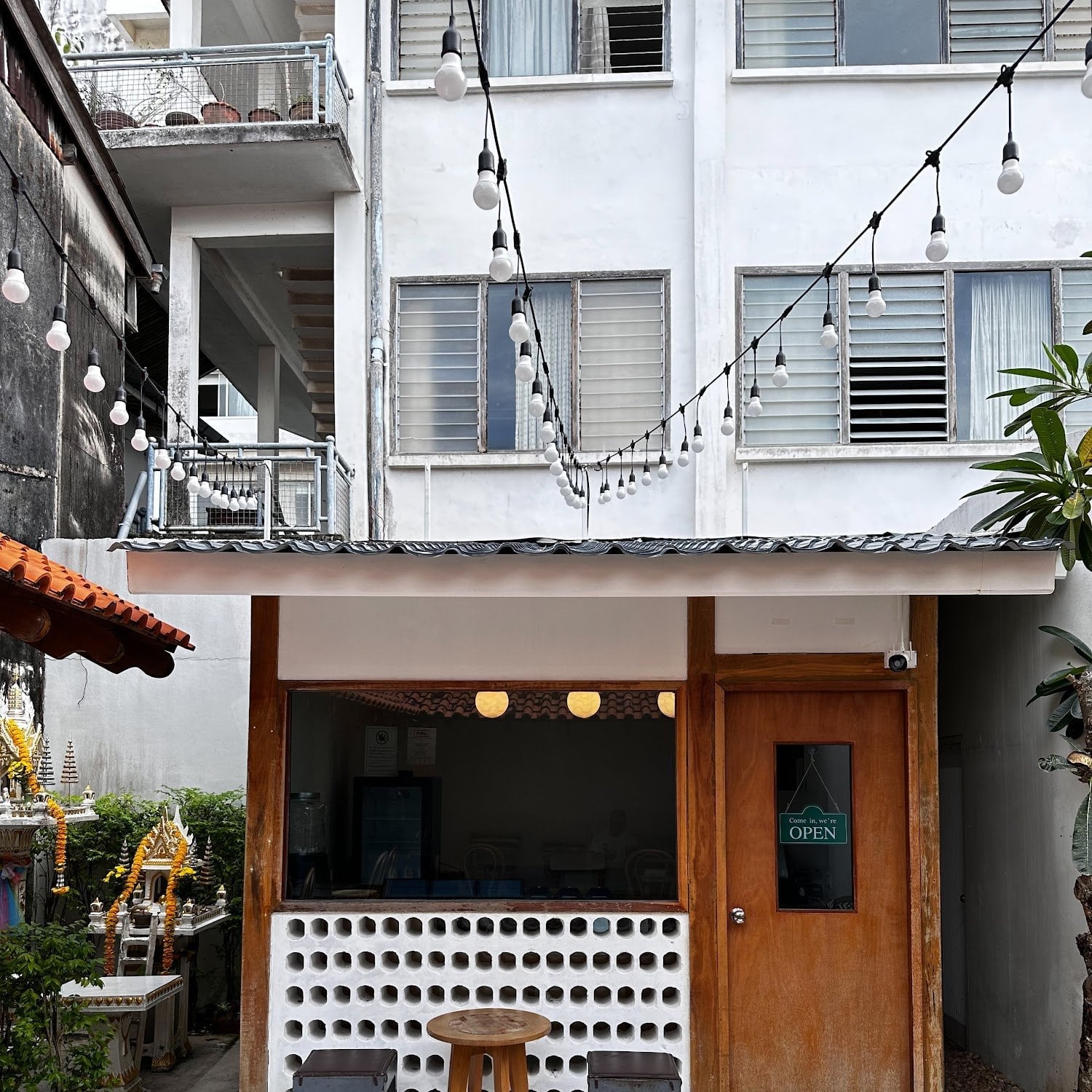The Buds Bar Phuket
