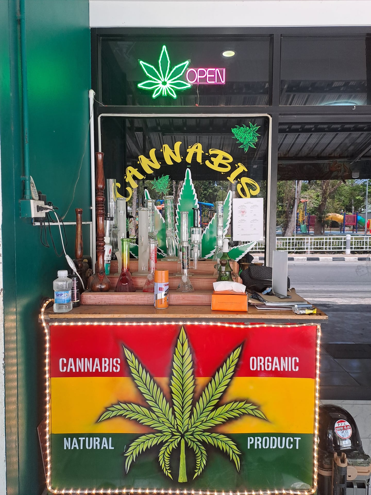 The Sniffer Boy Cannabis