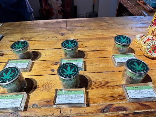 Weed Are Family