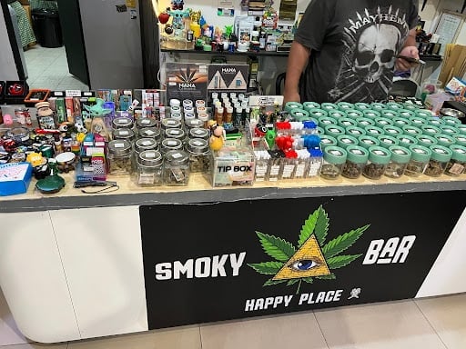 Smoky Bar Phuket