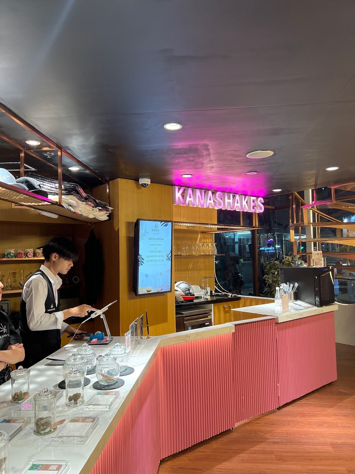 Kana Pure Dispensary At Phra Khanong