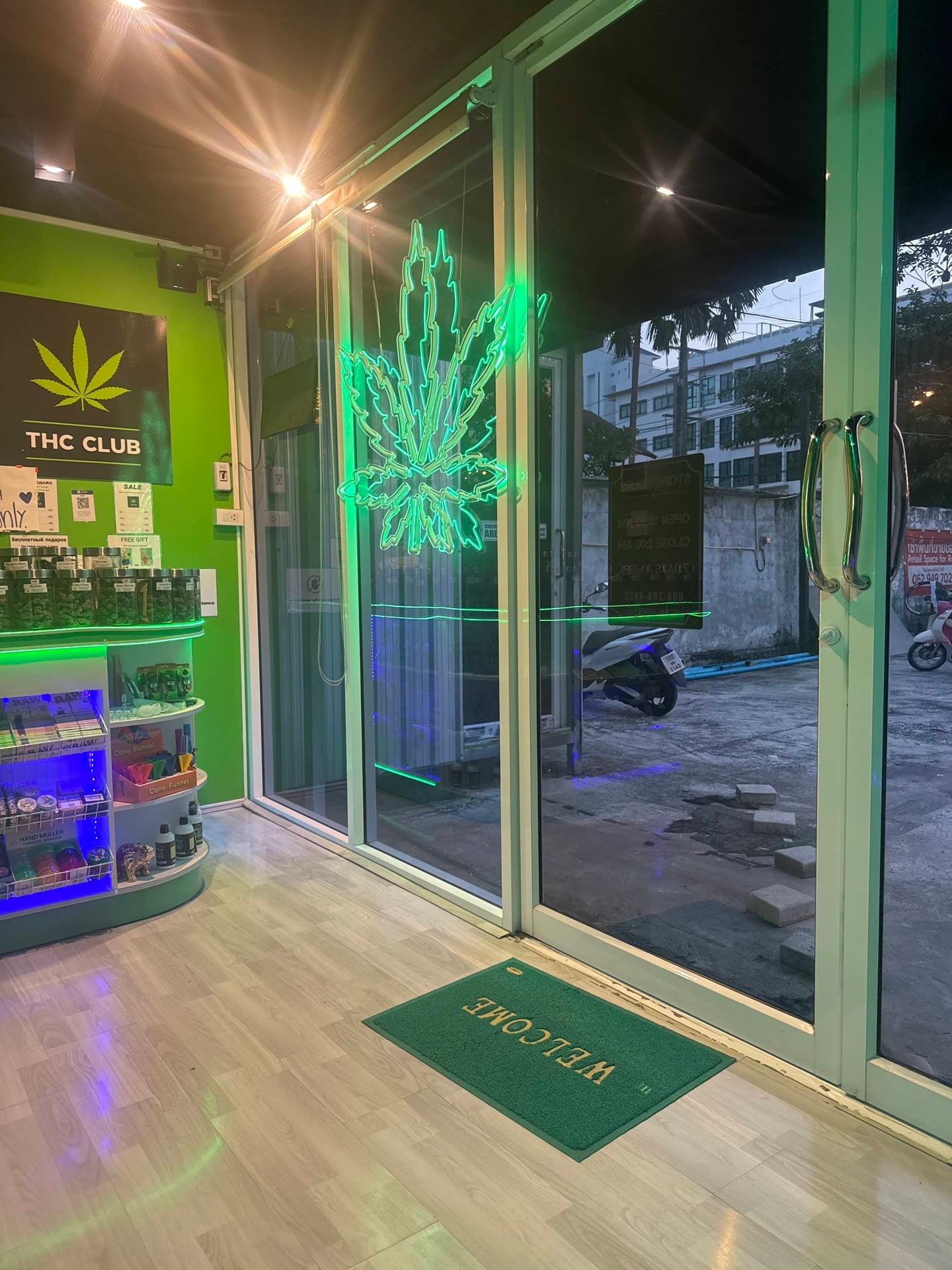 THC Club 2 - Weed Marijuana Cannabis Shop Patong & Delivery