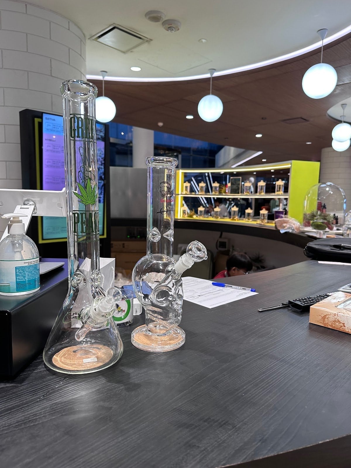 KANA PURE Dispensary At Siam Discovery