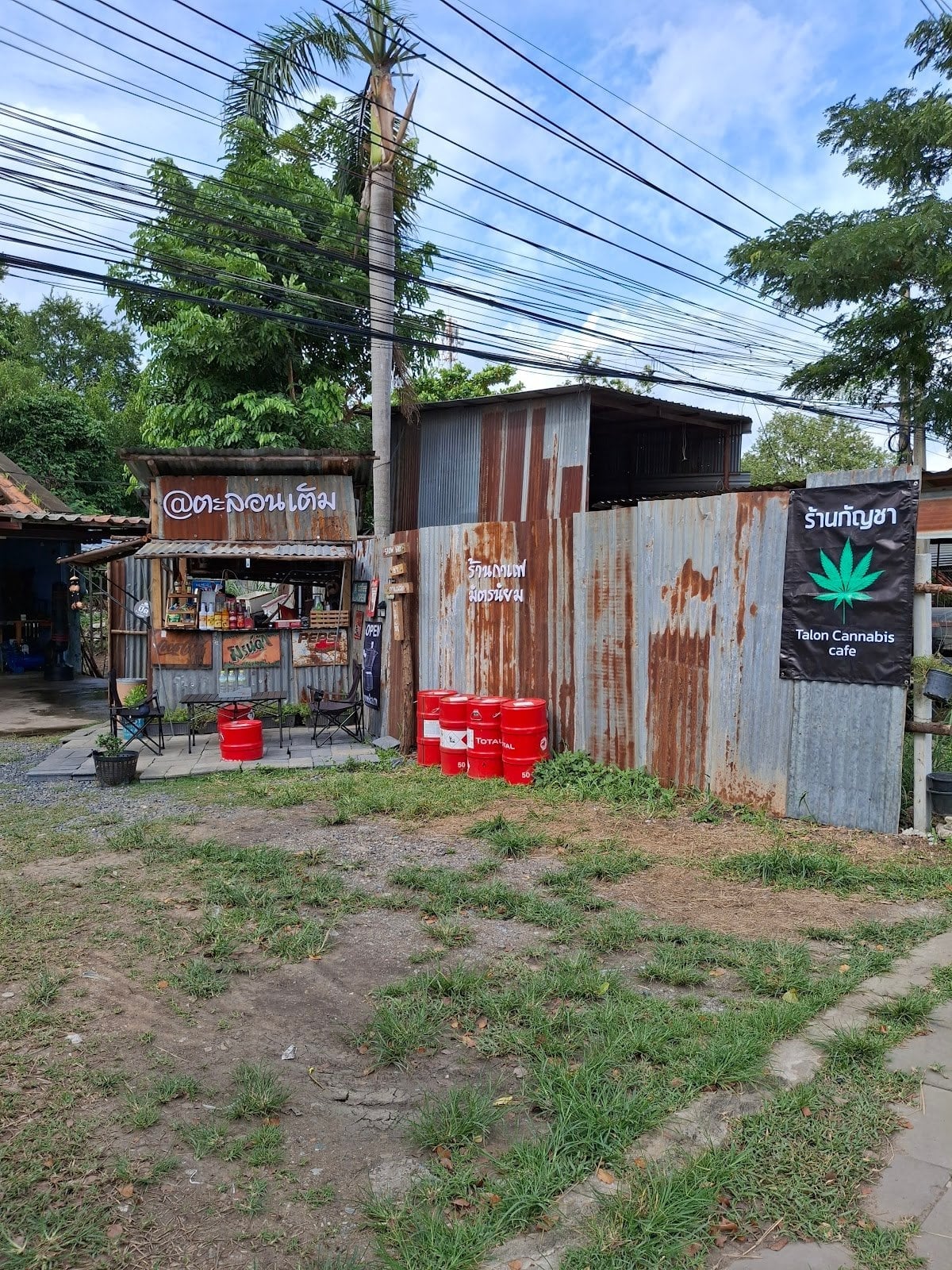 Talon Cannabis Cafe