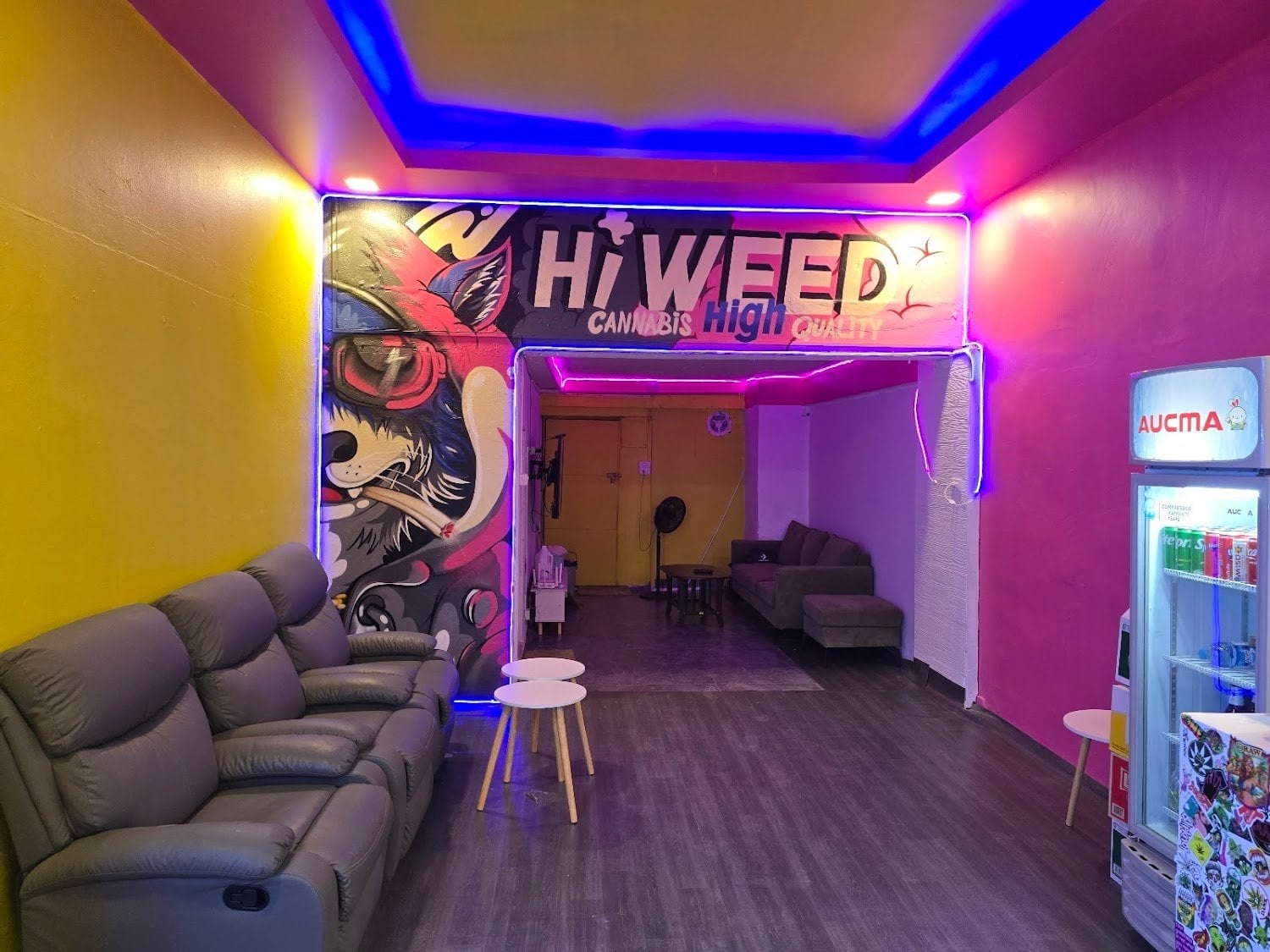Hi Weed Soi Paradise