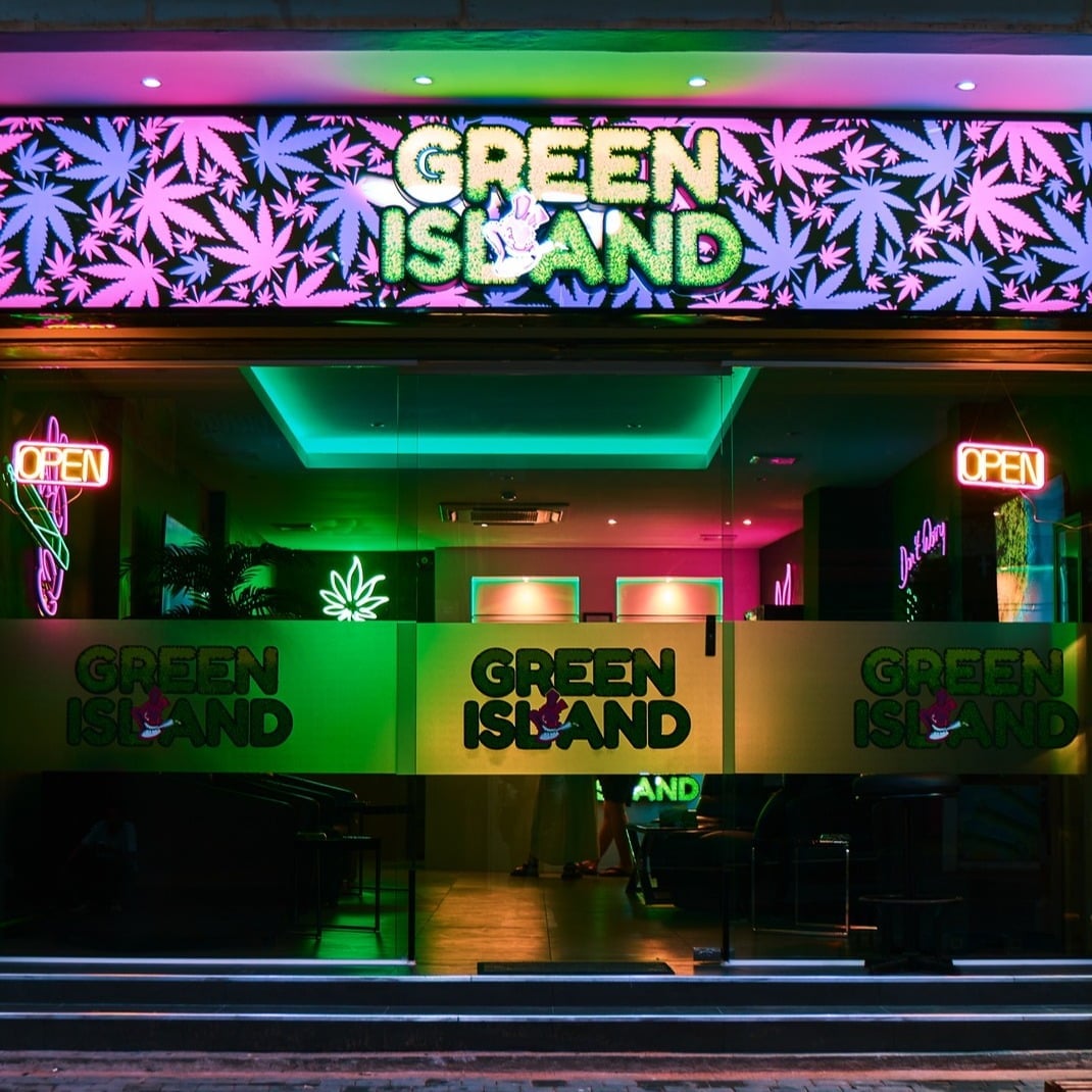 SixEleven Pattaya - Walking Street