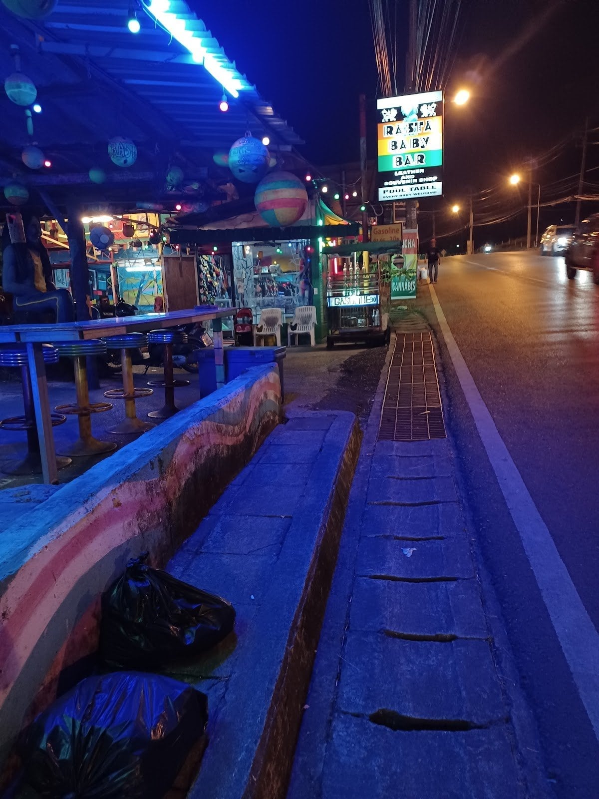 Rasta Baby Bar & Mariuana