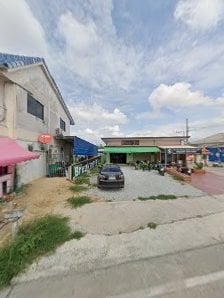 Breaking Bud In Pattaya