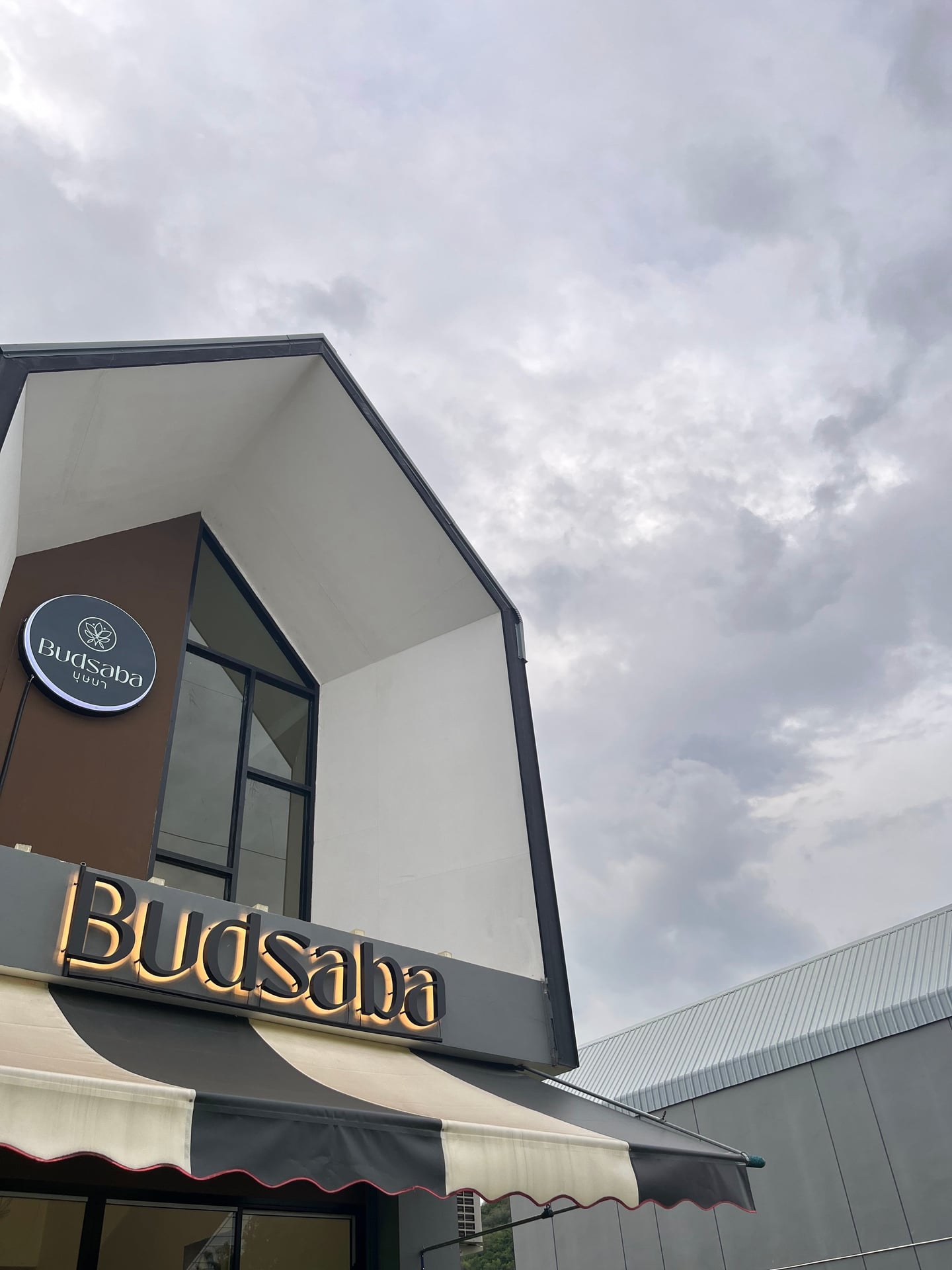 Budsaba Wake N Baked